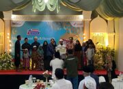 Pertamina Regional Papua – Maluku Bagi Takjil dan Santuni Anak Yatim