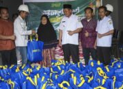 PT. IMIP Sebar Ratusan Paket Sembako di 12 Desa