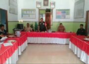 Serka Rusidi, Babinsa Koramil 1311-07/Menui Kepulauan Komsos di Desa Masadian Bahas Keamanan di Wilayah