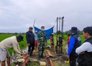 Serda Irfan Tukimin, Babinsa Koramil 1311-01/Bungku Tengah Dampingi Pemasangan Sumur Bor dan Pompanisasi Sawah Tadah Hujan di Desa Umpanga