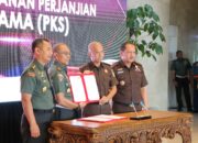 Jaksa Agung Muda Intelijen dan Komandan Pusat Polisi Militer TNI Tandatangani Perjanjian Kerja Sama