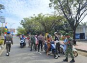 Kolaborasi TNI, Polri dan Pemda Bagikan Bendera Merah Putih ke Masyarakat Morowali Dalam Rangka Menyambut HUT RI ke-79