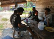 Babinsa Serka Ridwan Koramil 1311-03/Petasia Himbau Masyarakat Mondowe Jaga Kamtibmas