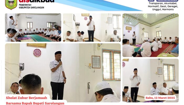 Bupati Sarolangun Hadiri Sholat Zuhur berjema,ah di Mushola Dinas Pendidikan