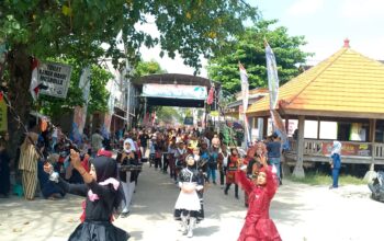Pemdes Dalegan Gelar Pawai Budaya di Momen HUT RI, Fantastis di Ikuti Ribuan Peserta