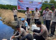 Polres Morowali Tebar 250 Ribu Bibit Udang Vaname dan Bandeng Dukung Ketahanan Pangan