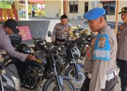Polsek Bungku Selatan Laksanakan Pengecekan dan Pembersihan Kendaraan Dinas Operasional