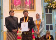 Bupati Morowali Dianugerahi Gelar Kebangsawanan di Keraton Surakarta