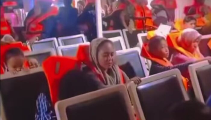 Ombak Kencang Guncang KMP Nuku, Penumpang Sempat Panik