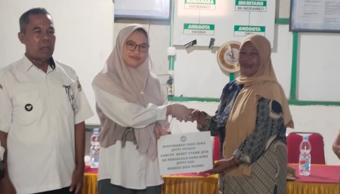 PT RUJ Serahkan Dana Sewa Jety Tetalo ke Pemdes Nambo Secara Simbolis