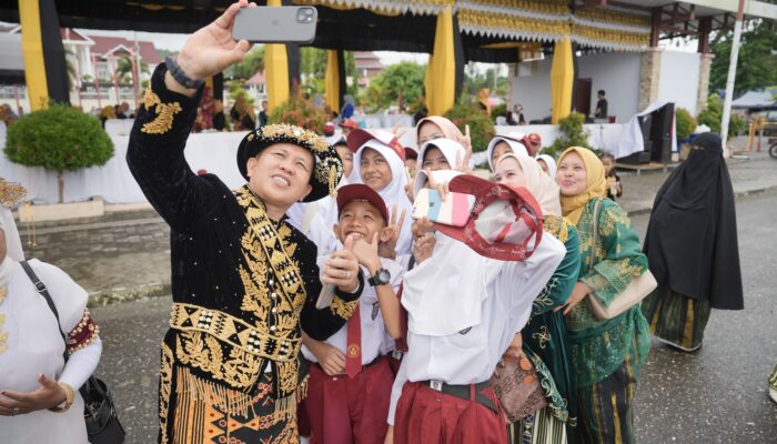 Bupati Iksan: Jangan Ada Lagi Anak Putus Sekolah di Morowali