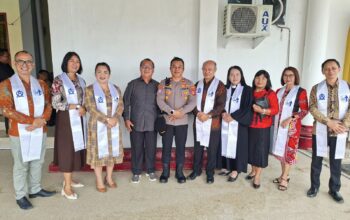 Sat Binmas Polres Morowali Sambangi Gereja PGI Oikumene Bungku, Perkuat Toleransi dan Kamtibmas