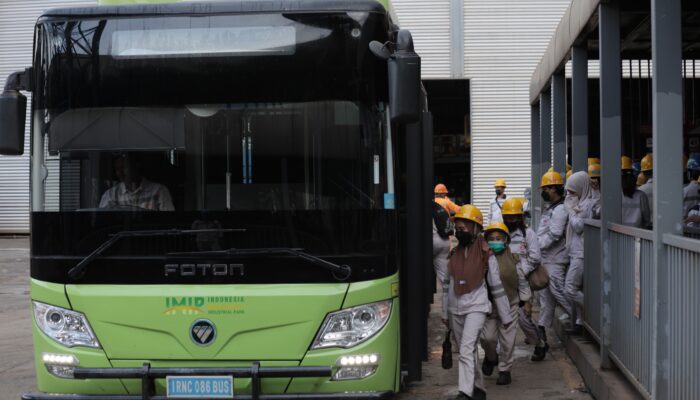 Dukung Percepatan Elektrifikasi, IMIP Operasikan Bus Listrik untuk Karyawan