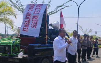 GEMPAR! DUGAAN GELAPKAN 443 JUTA DI DESA TOPOGARO, POLISI: UANGNYA MASIH ADA, TAPI SIAPA YANG MAU DISERET?