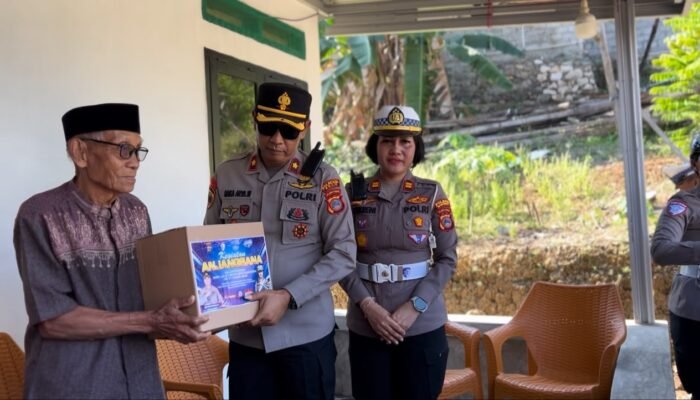Sambut HUT Ke-71, Satlantas Polres Morowali Sowan Ke Purnawirawan Dan Warakawuri