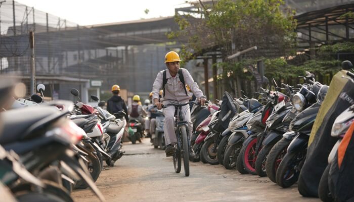 Gowes Ke Kantor Jadi Gaya Hidup Baru Karyawan IMIP, Lebih Sehat Lebih Hemat