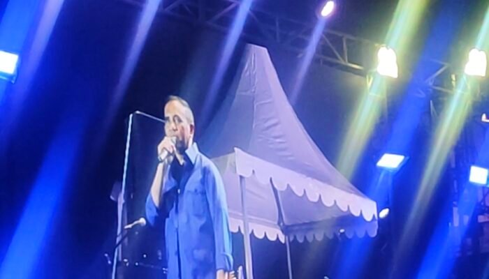 Bukti Cinta Demokrat ke Rakyat! Anwar Hafid Hadirkan NDX AKA Gratis di HUT 25 Tahun Partai Demokrat Morowali, Ribuan Warga Tumpah Ruah
