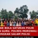 Sepak Bola Satukan Polri dan Guru di Morowali