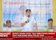Bupati Iksan Catat Tiga Kebutuhan Warga saat Kunjungi Desa Pulau Tiga